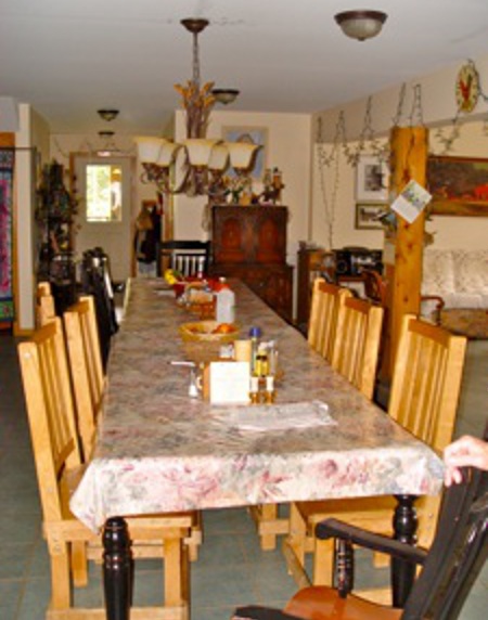 Long table